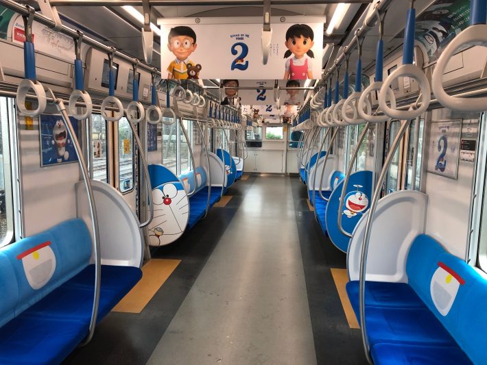 西武鉄道のドラえもん電車