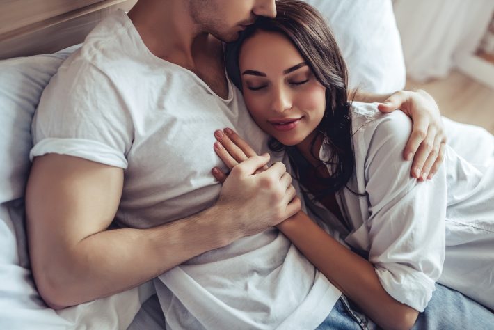 愛の拘束をかけられると離れられなくなる