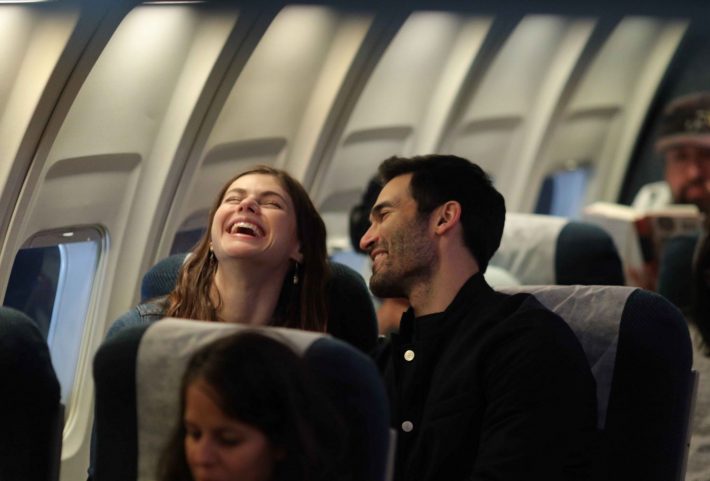 「エマの秘密に恋したら」メイン