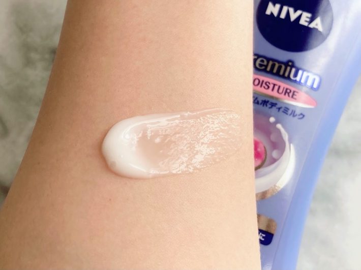 ジェルに近いサラッとしたミルクタイプ