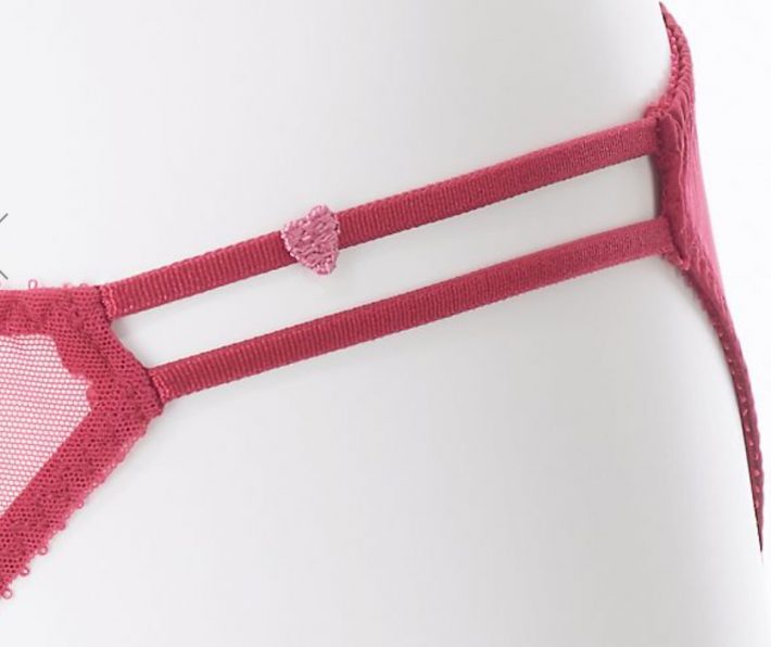 Full of　LOVEブラセット（画像：PEACH JOHNオンラインストアより）