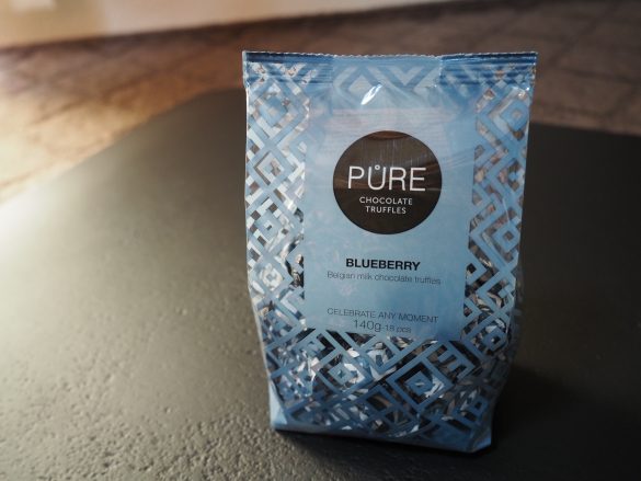 「ピュア社 ブルーベリークリーム」