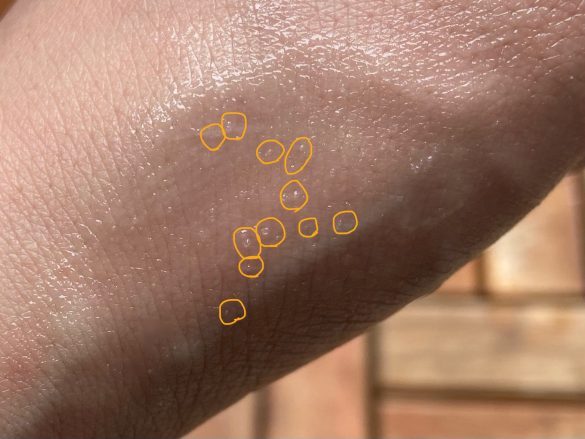 スクラブはとても細かい。柔らかめのテクスチャー