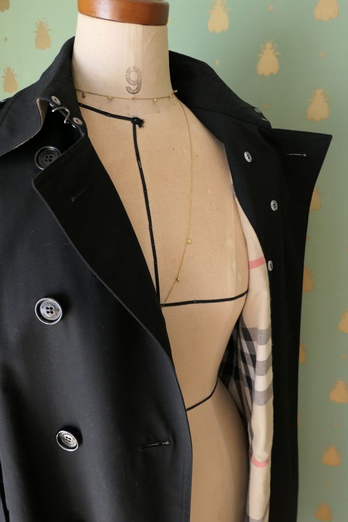 バーバリーのトレンチコート