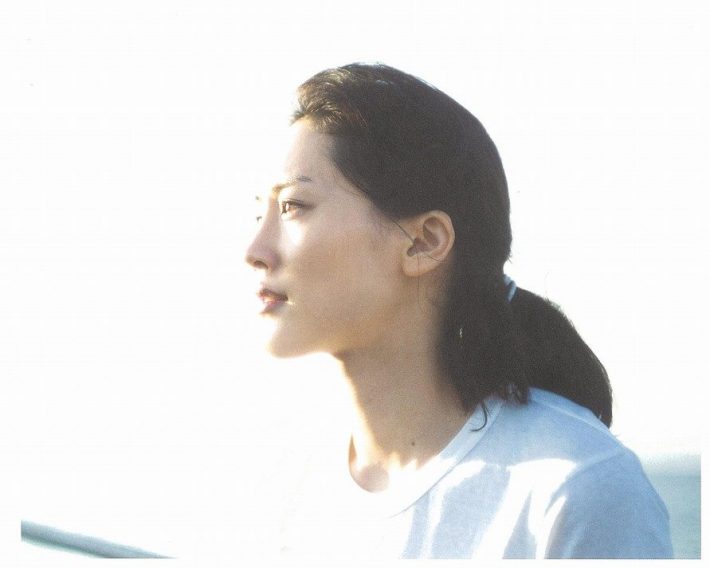 綾瀬はるかみたいな横顔美人を目指すストレッチ。