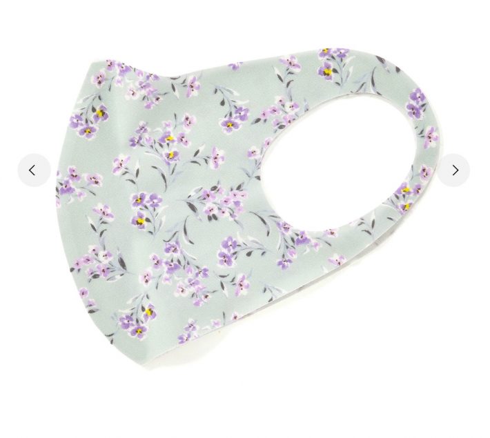 Franc franc　シームレスマスク　フラワーMライトブルー（780円）／サイズ 約13.5×22cm