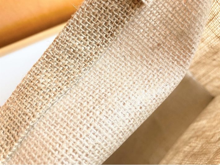 内側はツルツルで汚れがつきにくい