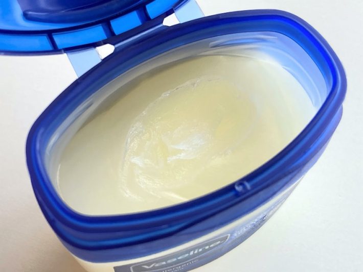 ヘアカラー剤の付着防止