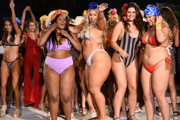 プラスサイズモデル