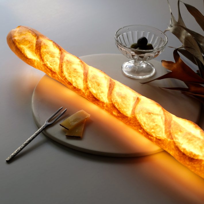 バゲット Bread Lamp （コンセントタイプ）LED Light　¥16,940　パンプシェード