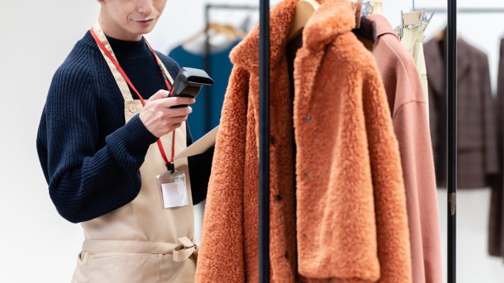 好みのお客さんをナンパしてデート