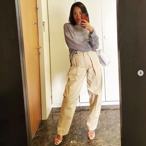 インナーはTW（トゥ）のボディスーツ