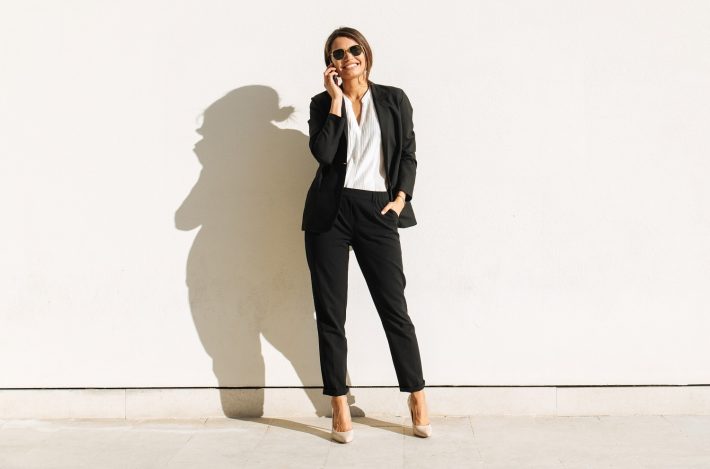 ビジネスウーマン