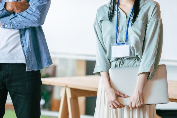 あいさつしても無視されます