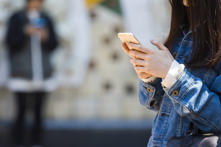 中高生が遭った自画撮り被害の例