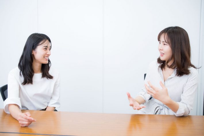 牧野紗弥さんと筆者