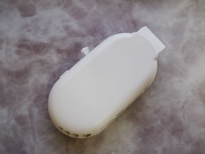 手のひらにコロンと乗るサイズ