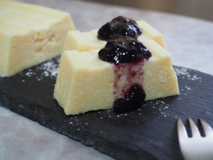 材料まぜてレンチン3分「豆腐のレアチーズケーキ」、ヘルシー＆胃もたれなし