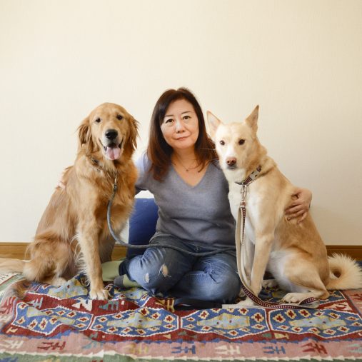 多頭飼育崩壊の現場を前に、警察が「問題ない」という日本