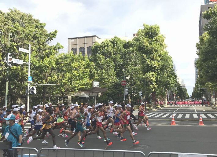 スタート直後の大通り公園