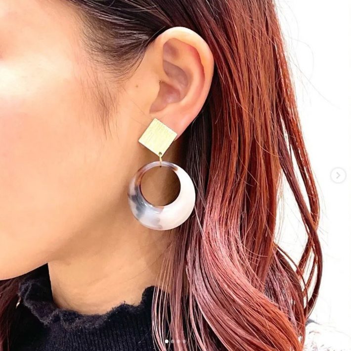 似合うアクセサリーの選び方