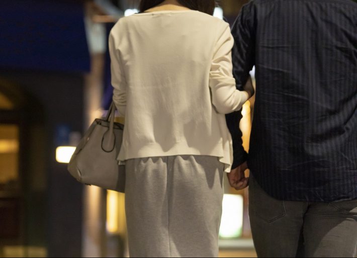 直接会って体の関係を持ってしまう