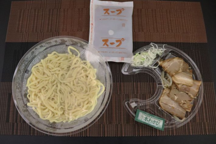 ローソン「坂内食堂監修 冷し喜多方ラーメン」