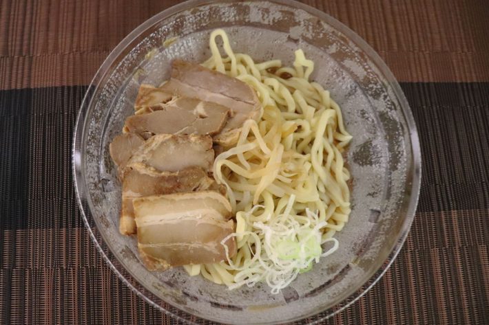 ローソン「坂内食堂監修 冷し喜多方ラーメン」