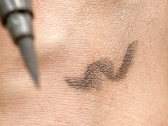 40代以降もトライしやすい大人のヴィンテージカラー