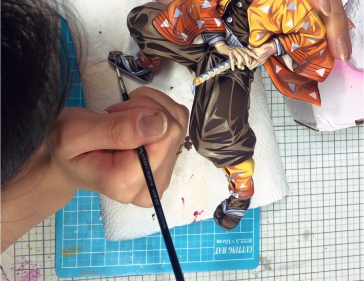 作業中の様子 /我妻善逸（鬼滅の刃）のフィギュア