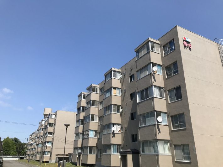 真駒内団地⑨（建物の半数はこのような団地風）