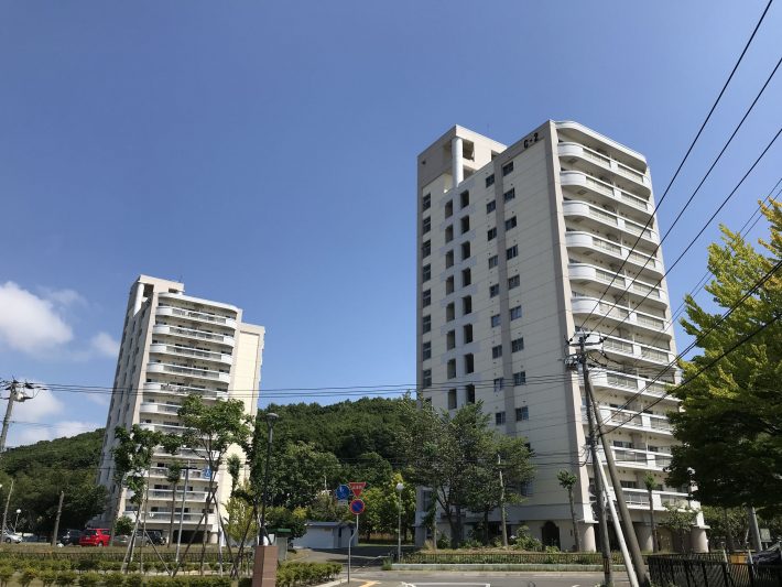 真駒内団地⑩（50年前の札幌では珍しい12階建ての集合住宅も）