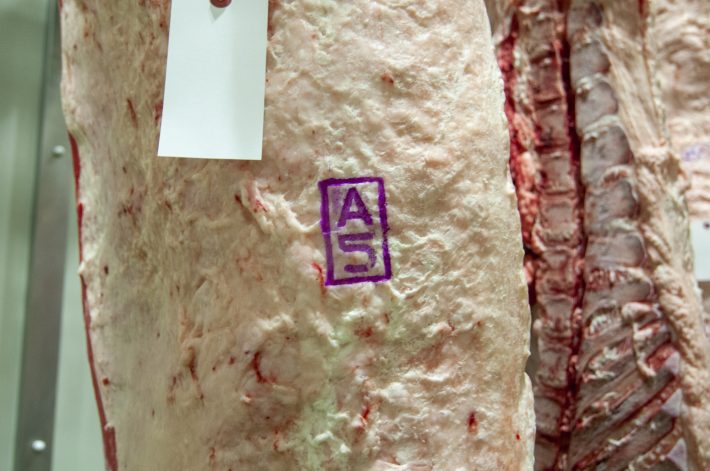 黒毛和牛A5ランクの枝肉