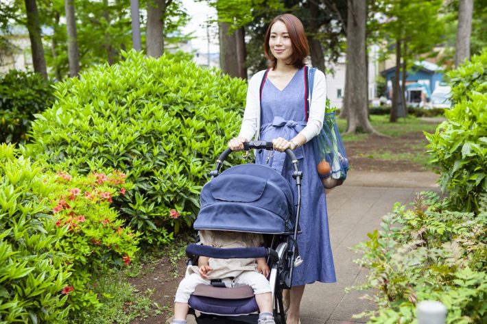 公園デビュー　ベビーカー