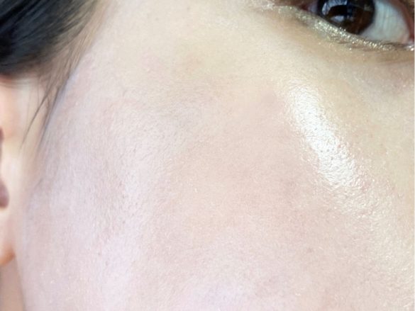 素肌感を残しつつ血色感のある肌に