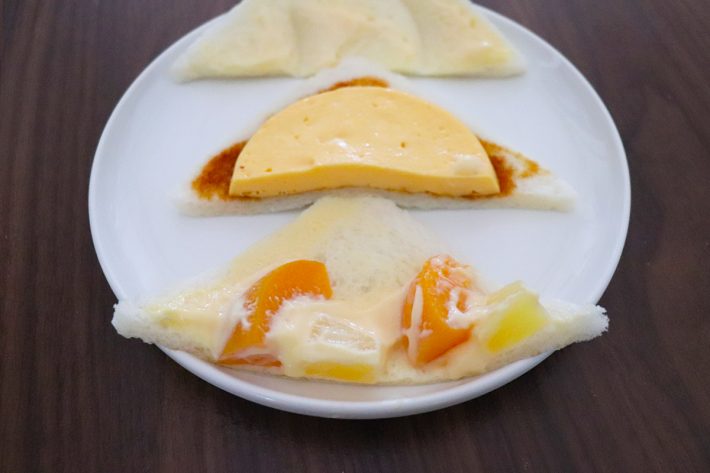 ローソン「八天堂監修 かすたーどプリンアラモード風サンド」