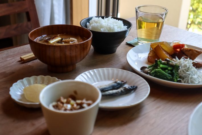 胃袋をつかみ心の隙間にスルッと入り込む