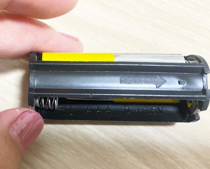 セリア「LEDネイルライト」