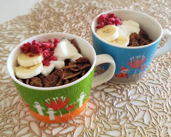 シリアルやフルーツを入れて、朝ごはんに出すと、子どもも大人もニッコリします