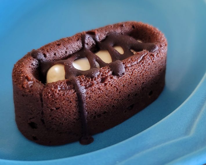 「生ガトーショコラ」ローソン標準価格 220円(税込)