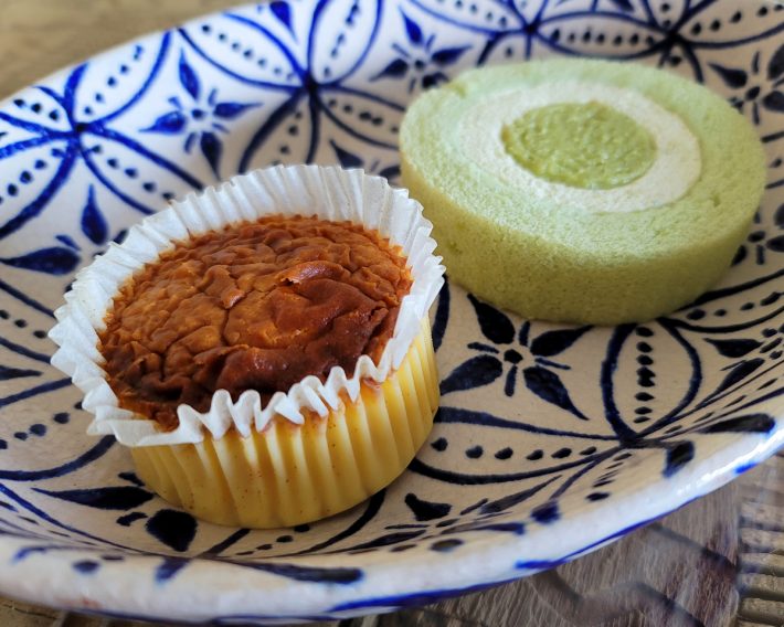 バスチーとプレミアムロールシリーズの新作「ずんだロールケーキ」