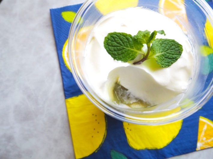 「シャインマスカットあん」をやや少なめに