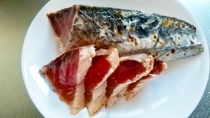 赤身魚のカツオはタタキにすると絶品！