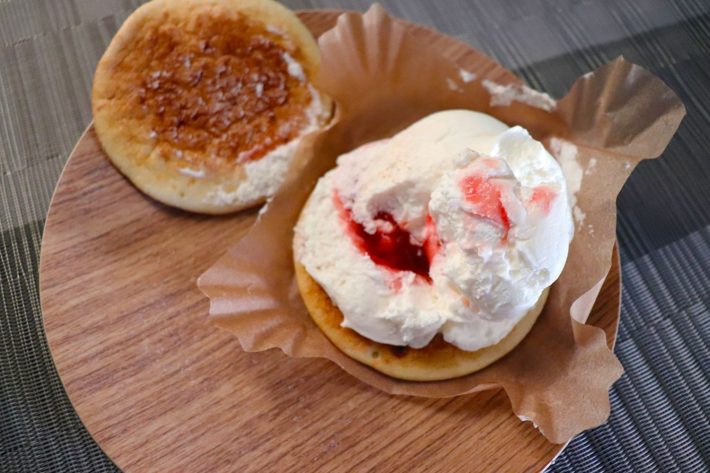 ローソン「どらショート 苺果肉ソース入り」