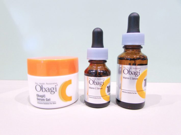 〈オバジC10〉と〈オバジC セラムゲル〉を組み合わせて使うのもおすすめだそう。