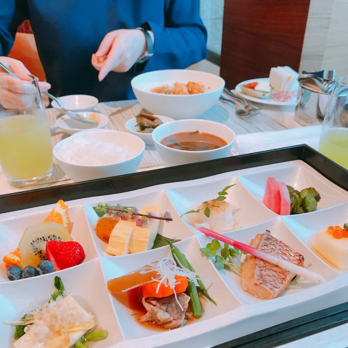 今はもうできないホテルランチ（明日美さん撮影）