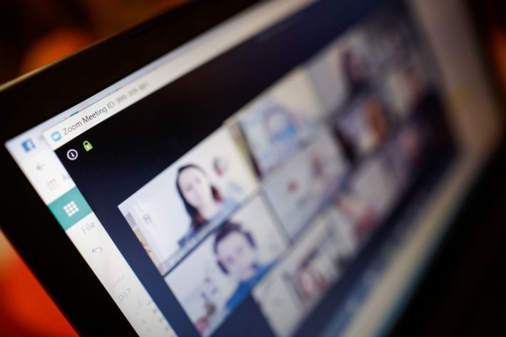 オンライン会議　オンラインミーティング