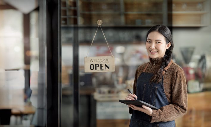 コーヒーソムリエ　カフェオーナー