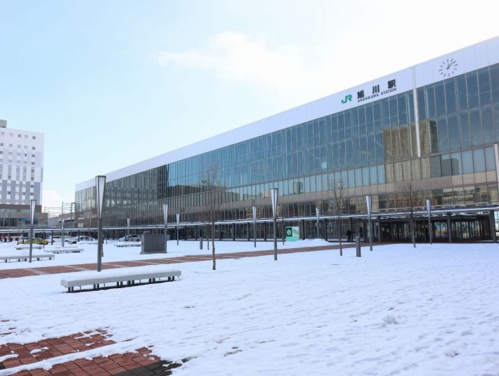 冬の旭川駅