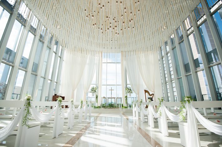 会場は海に面したオシャレなホテル